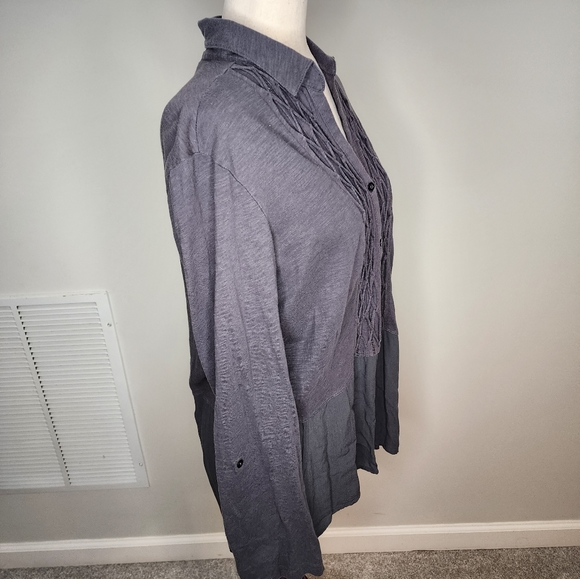 Anthropologie Meadow Rue Dark Grey 3/4 sleeve button down shirt Size L - Picture 2 of 15
